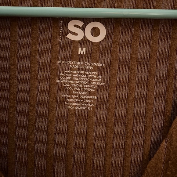 SO Juniors Brown Cropped Button-Front Cardigan - Picture 2 of 5